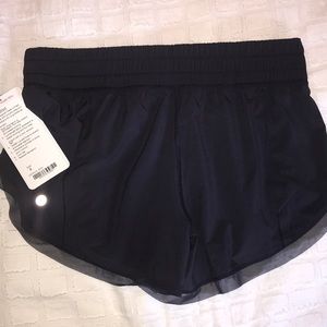 NWT Lululemon anew shorts 4”